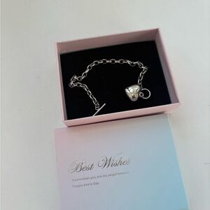 Elegant Silver Heart Charm Bracelet
